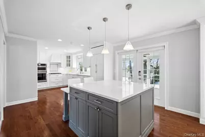 33 Wilmot Circle, Scarsdale, NY 10583 - Photo 16