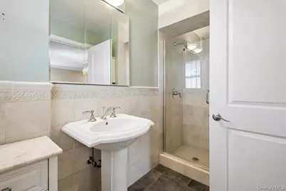 33 Wilmot Circle, Scarsdale, NY 10583 - Photo 20