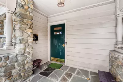 290 Park Hill Avenue, Yonkers, NY 10705 - Photo 2