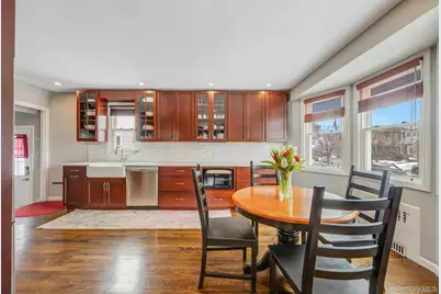 131 Grange Street, Franklin Square, NY 11010 - Photo 8