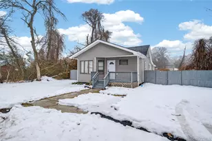 62 Orchid Dr, Mastic Beach, NY 11951 - Photo 2