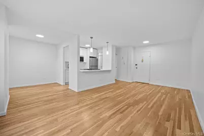 5425 Valles Avenue #3B, Bronx, NY 10471 - Photo 6