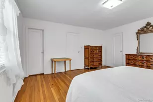 409 Titus Way, East Williston, NY 11596 - Photo 26