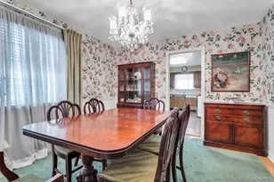 409 Titus Way, East Williston, NY 11596 - Photo 10