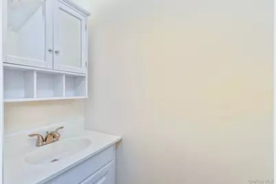 768 Old Medford Avenue, Medford, NY 11763 - Photo 22