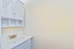 768 Old Medford Ave, Medford, NY 11763 - Photo 22