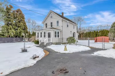 768 Old Medford Avenue, Medford, NY 11763 - Photo 6