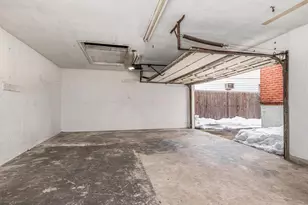 2096 Central Park Ave, Yonkers, NY 10710 - Photo 18