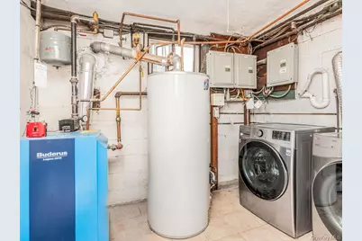 2096 Central Park Avenue, Yonkers, NY 10710 - Photo 16