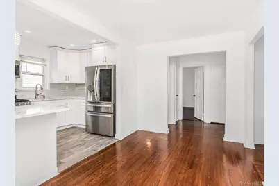 2096 Central Park Avenue, Yonkers, NY 10710 - Photo 6