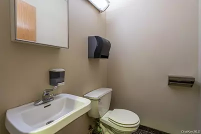 320 State Route 17M, Monroe, NY 10950 - Photo 10