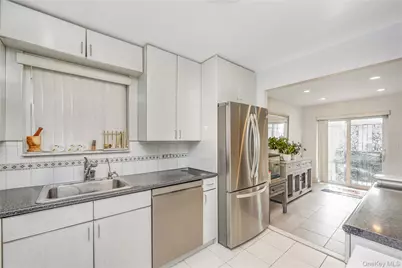 7159 58th Road, Maspeth, NY 11378 - Photo 14