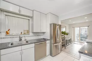 71-59 58th Rd, Maspeth, NY 11378 - Photo 14