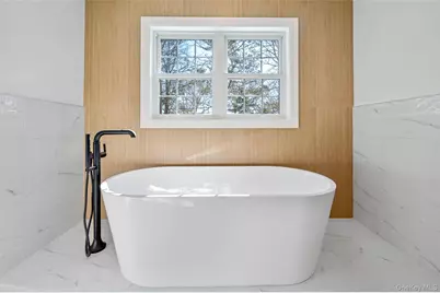 294 Curtis Avenue, Carle Place, NY 11514 - Photo 22