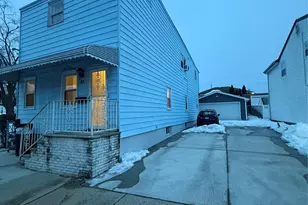 33 Kingston Ave, Floral Park, NY 11001 - Photo 1