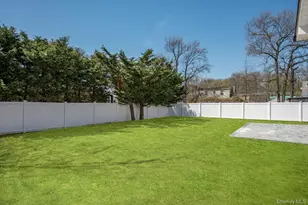 3356 Carrollton Ave, Wantagh, NY 11793 - Photo 42