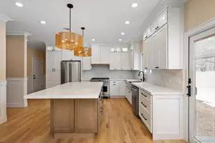 3356 Carrollton Ave, Wantagh, NY 11793 - Photo 10