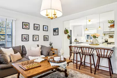 4 Jeffrey Lane, Setauket, NY 11733 - Photo 4