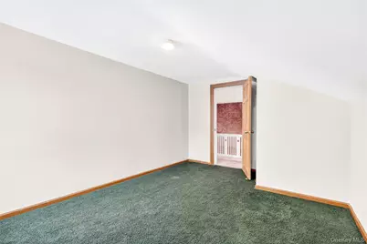 24 Old Knollwood Road, White Plains, NY 10607 - Photo 28