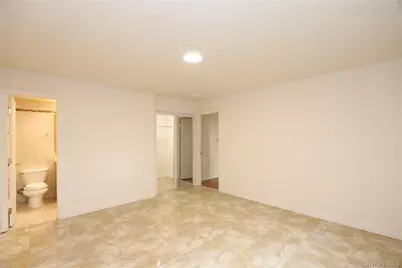 30 Lamb Avenue #1a, Saugerties, NY 12477 - Photo 6