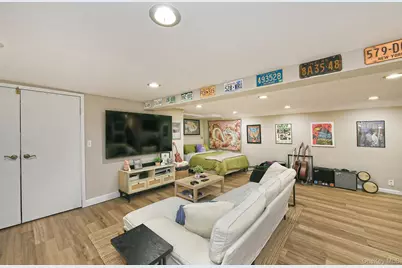 7 Gerber Street, Dix Hills, NY 11746 - Photo 12