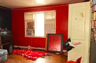 118-11 198th St, Saint Albans, NY 11412 - Photo 6