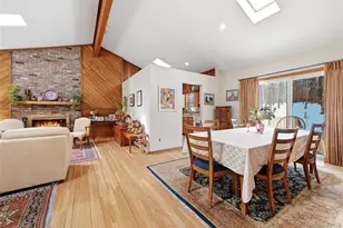 318 B Mill Rd, Manorville, NY 11949 - Photo 4