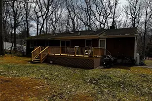 318 B Mill Rd, Manorville, NY 11949 - Photo 26