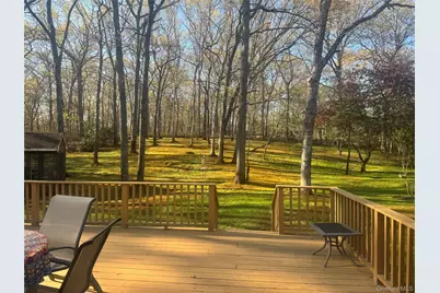 318-B Mill Road, Manorville, NY 11949 - Photo 22