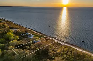 4105 Soundview Ave, Mattituck, NY 11952 - Photo 8