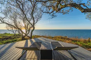 4105 Soundview Ave, Mattituck, NY 11952 - Photo 4