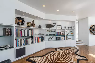 4105 Soundview Avenue, Mattituck, NY 11952 - Photo 12