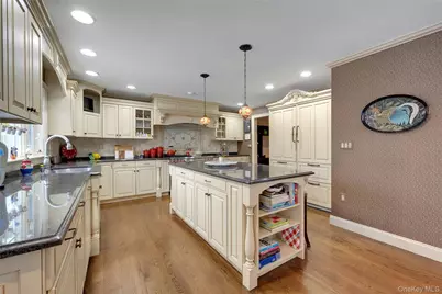 3 Birchbrook Drive, Valhalla, NY 10595 - Photo 16