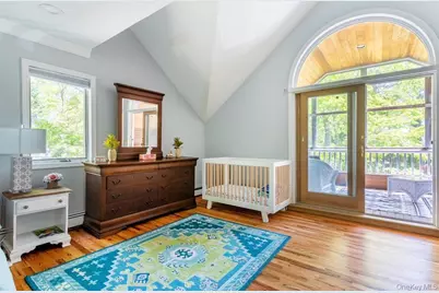 2300 Pine Tree Road, Cutchogue, NY 11935 - Photo 10