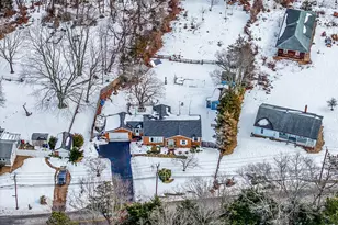 9 Barnes Rd, Manorville, NY 11949 - Photo 38