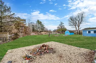 9 Barnes Rd, Manorville, NY 11949 - Photo 32