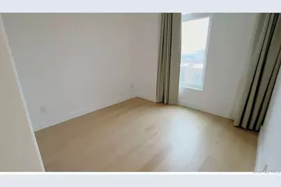 13618 Maple Avenue #10E, Flushing, NY 11355 - Photo 4