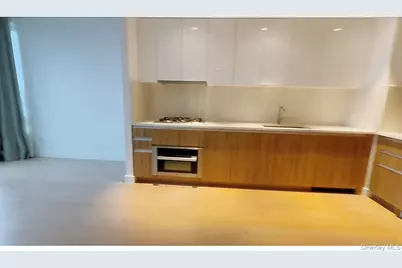 13618 Maple Avenue #10E, Flushing, NY 11355 - Photo 1