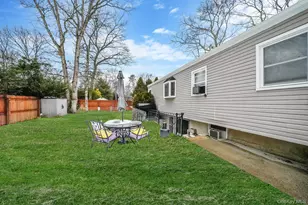 100 Parkside Ave, Miller Place, NY 11764 - Photo 34