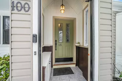 100 Parkside Avenue, Miller Place, NY 11764 - Photo 4