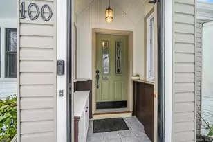 100 Parkside Ave, Miller Place, NY 11764 - Photo 4