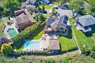 405 Club Ct, Oceanside, NY 11572 - Photo 36