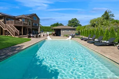 405 Club Court, Oceanside, NY 11572 - Photo 30