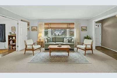 2954 Meadowcrest Drive, Yorktown Heights, NY 10598 - Photo 6