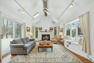 2954 Meadowcrest Dr, Yorktown Heights, NY 10598 - Photo 8