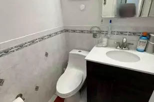 153-12 111th Rd, Jamaica, NY 11433 - Photo 4