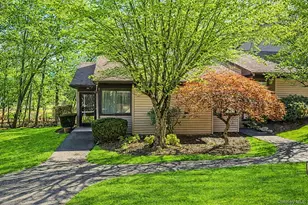 68 A Independence Ct, Yorktown Heights, NY 10598 - Photo 2