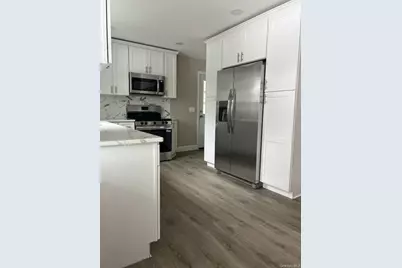 118 Patchogue-Yaphank Road, Patchogue, NY 11772 - Photo 6