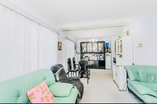 212 Ilyssa Way, New York, NY 10312 - Photo 4