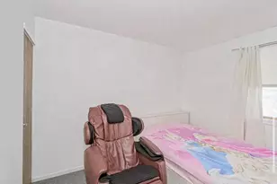 212 Ilyssa Way, New York, NY 10312 - Photo 10